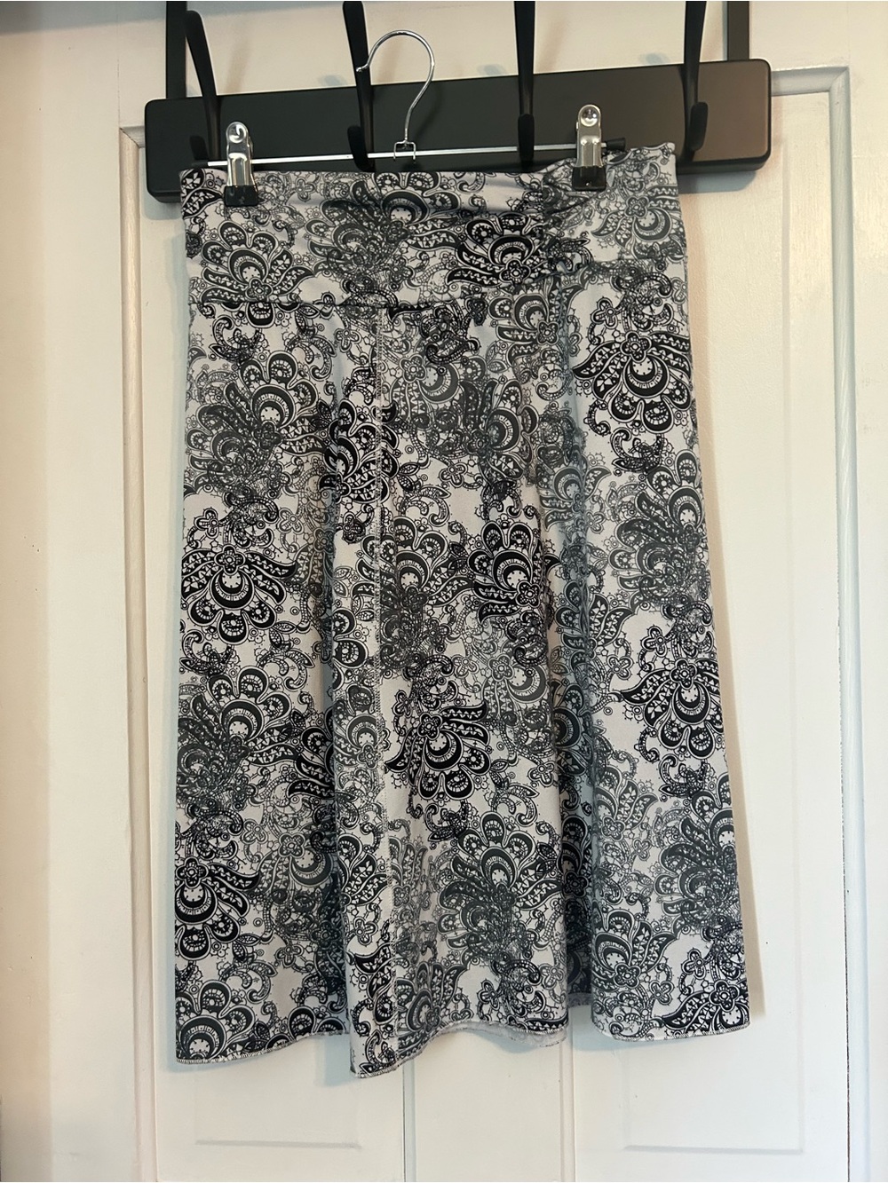 Tranquility by Colorado Clothing Black & White Paisley Skater Skirt
